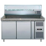 GASTRORAG /PZ 2600 TN Холодильник-рабочий стол для пиццы, +2...+10оС, 390 л, 2 дверцы, 2 пары направляющих под противни 400х600 мм, столешница из гранита, охл.витрина
